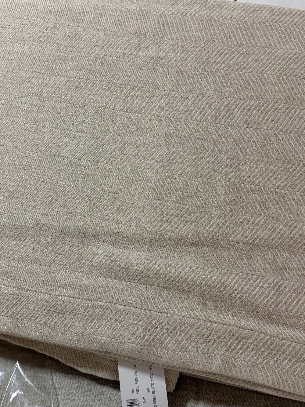 Frette soft throw